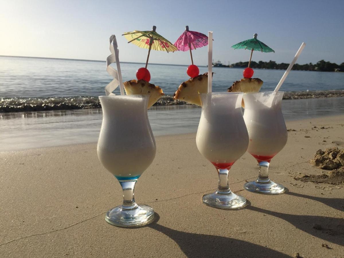 Отель Pic-Nic Beach Corn Island Экстерьер фото